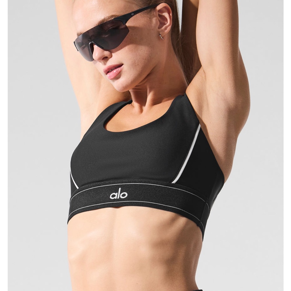 ALO yoga airlift suit up black and white bra